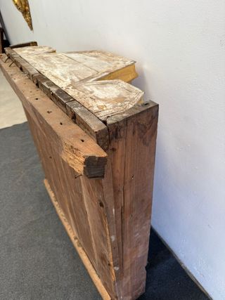 Frontal de altar para peana, consola o mesa.