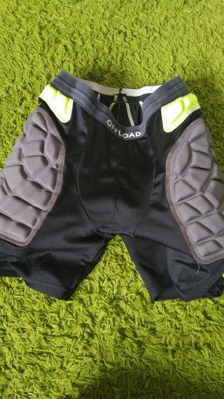 Pantalón corto de protección