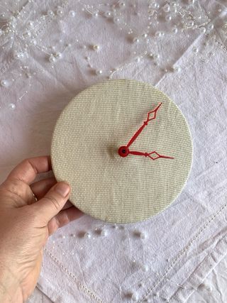 Orologio da parete rotondo da ricamare