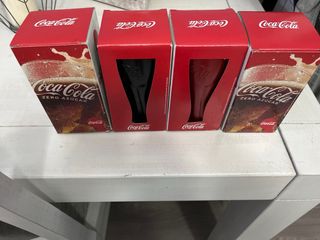 Pack 4 Vasos Coca-Cola Metálicos Negro y Rojo