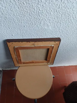 Bodegón al óleo firmado.26'5 altox31'5 ancho.