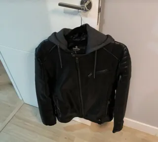 Chaqueta Springfield Negra con Capucha Talla L