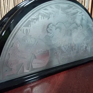 Expositor de 13 espadas