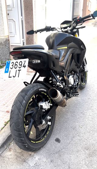 Keeway RKF 125 4T Naked Negra