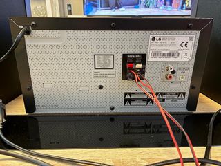 Sistema de Sonido LG Negro/Rojo