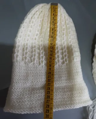 Conjunto gorro bufanda lana beige, nuevos etiqueta