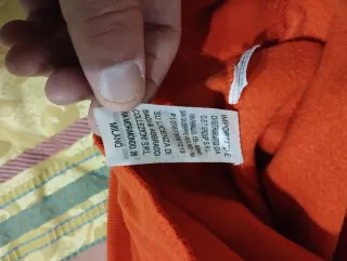 Felpa Baci e Abbracci arancione Taglia M