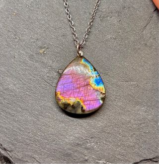 Labradorita Morada multicolor colgante