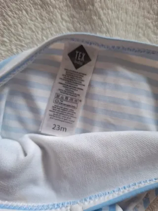 Lote Ropa Baño Bebé 9-23 Meses