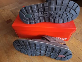 Sandalias Kickers de cuero