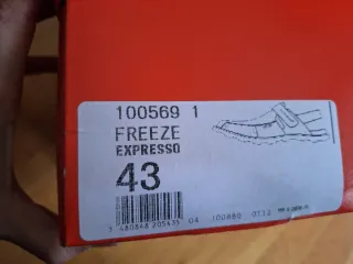 Sandalias Kickers de cuero