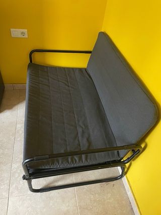 Sofá cama Hammarn gris y negro