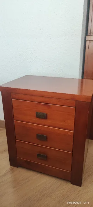 Pack Cómoda, mesillas y cabecero estilo rustico