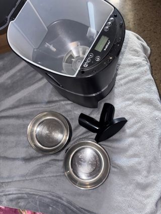 Comedero Automático Mascotas Negro