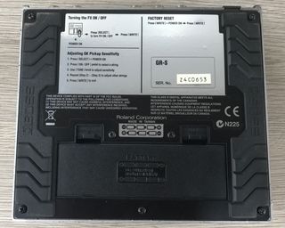 ROLAND GR-S V-GUITAR SPACE