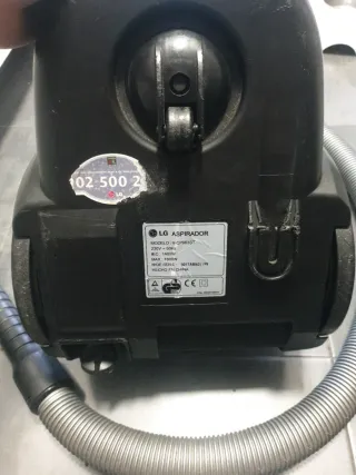 Aspiradora Turbo LG 1600W