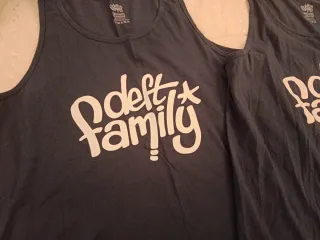 2 x Deft Family T-shirt Tamanho L