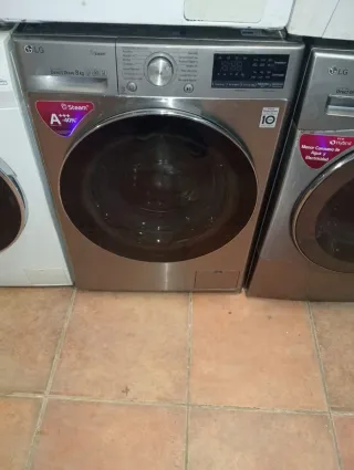 Lavadora LG Direct Drive 8kg Steam