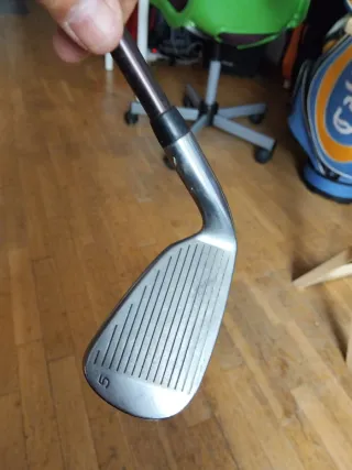 Hierro 5 TaylorMade Firesole Tungsten  grafito