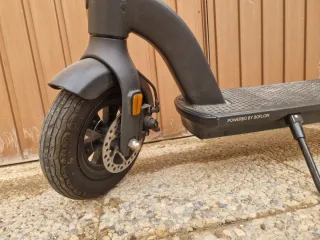 Patinete Eléctrico TIER Negro