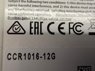 Router MikroTik Cloud Core CCR1016-12G