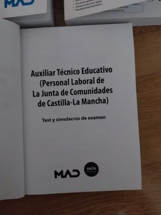 AUXILIAR TECNICO EDUCATIVO PERSONAL LABORAL TEM...