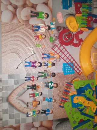 Playmobil Parque Infantil con Figuras