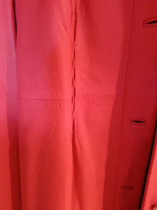 Cazadora de piel rosa