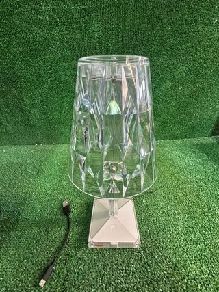 Lámpara Kartell de mesa, transparente
