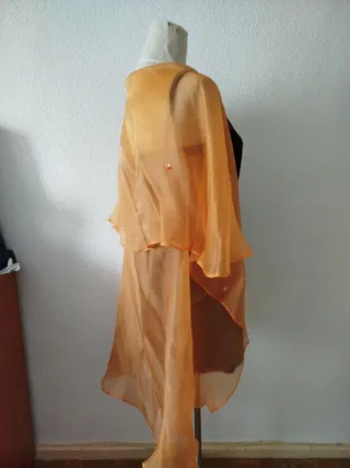 Capa o fular tipo chaqueta naranja