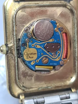 Reloj Christian Dior Cuarzo Dorado y Negro