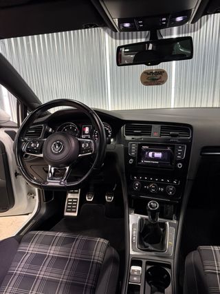 Volkswagen Golf 2013