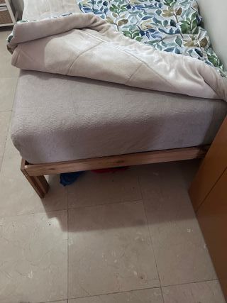 Cama infantil con colchón y somier