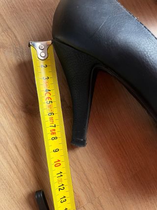 Zapatos tacón negros peep toe talla 37