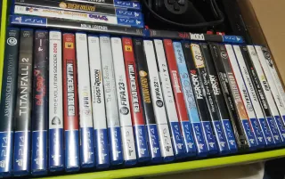 Consola PS4 + VR + Controller + 40 Giochi