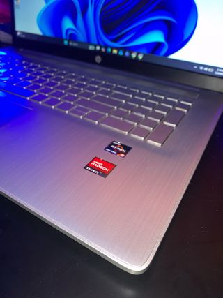 Portátil HP 17-cp1035cl Plata