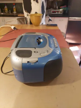 Radio CD Cassette Mx Onda Azul/Plata