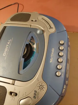 Radio CD Cassette Mx Onda Azul/Plata