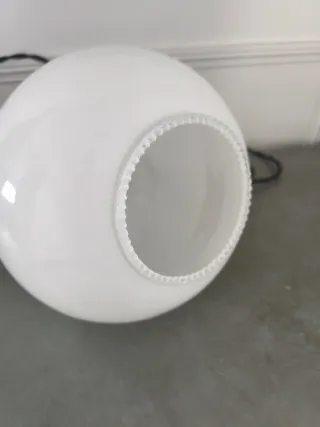 Lámpara de techo colgante blanca y negra