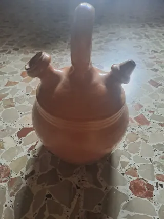 Botijo rústico barro miel