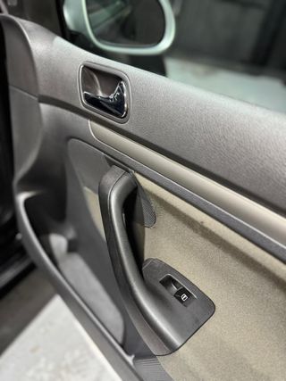 VOLKSWAGEN Golf 1.9 TDi Highline, 105 CV