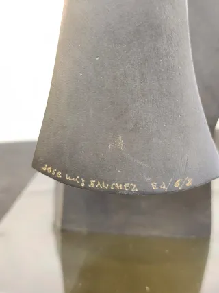 Escultura Bronce José Luis Sánchez 21.5x19cm 6 kg