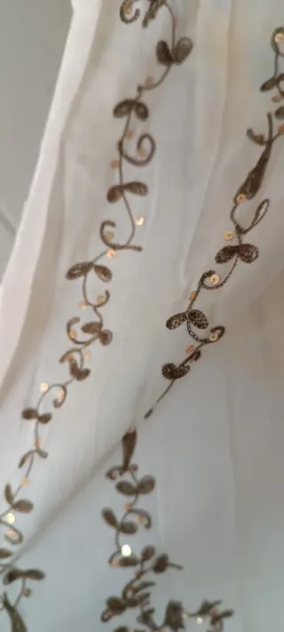 Vestido de fallera dorado y verde azulado