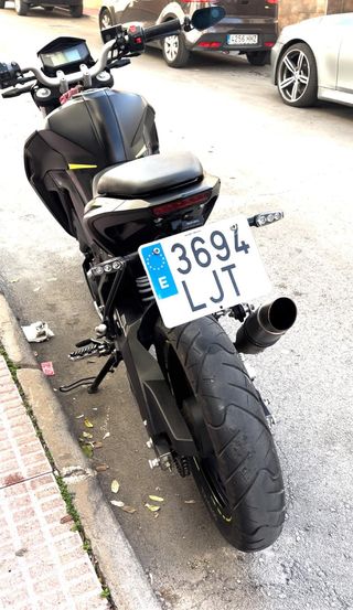 Keeway RKF 125 4T Negra