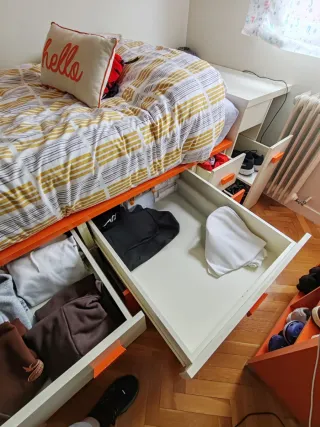 Habitación juvenil completa naranja