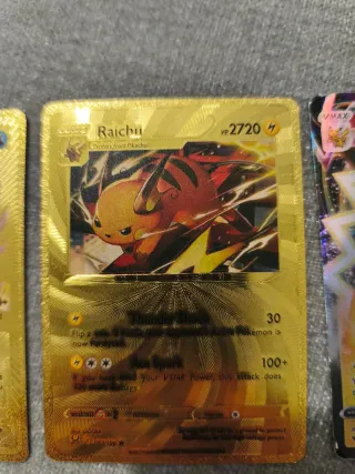 Carte Pokémon Dorate Palkia, Raichu, Pikachu