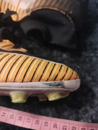 Scarpe calcio Nike Mercurial bimbo tg.32