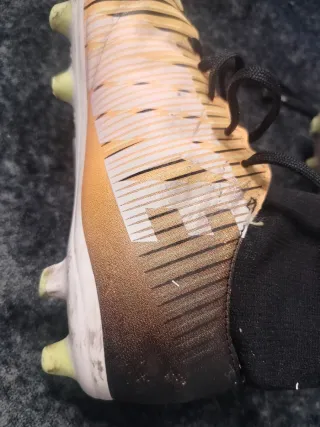 Scarpe calcio Nike Mercurial bimbo tg.32