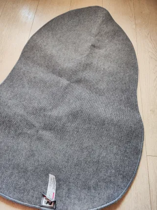 Alfombra infantil cohete rosa y gris