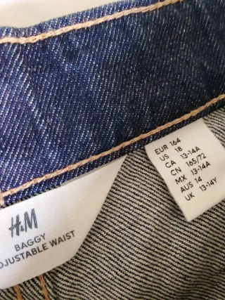 Pantalón vaquero ancho Baggi H&M